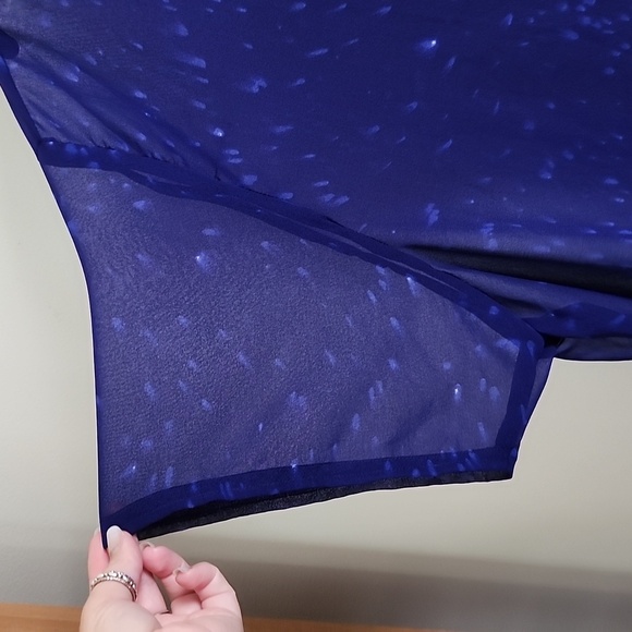 Hi Lites Women's 4X button front hooded semi sheer swimsuit coverup blue printed - Picture 4 of 8